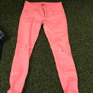 American Eagle- Bright Pink